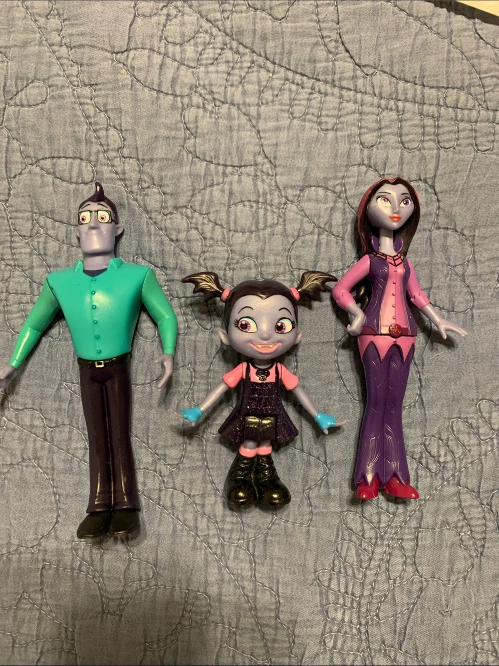 Vampirina figure set - Vampirina, mom and dad